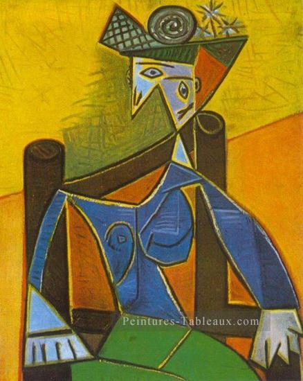 Femme assise dans un fauteuil 5 1941 cubiste Pablo Picasso Peintures à l'huile